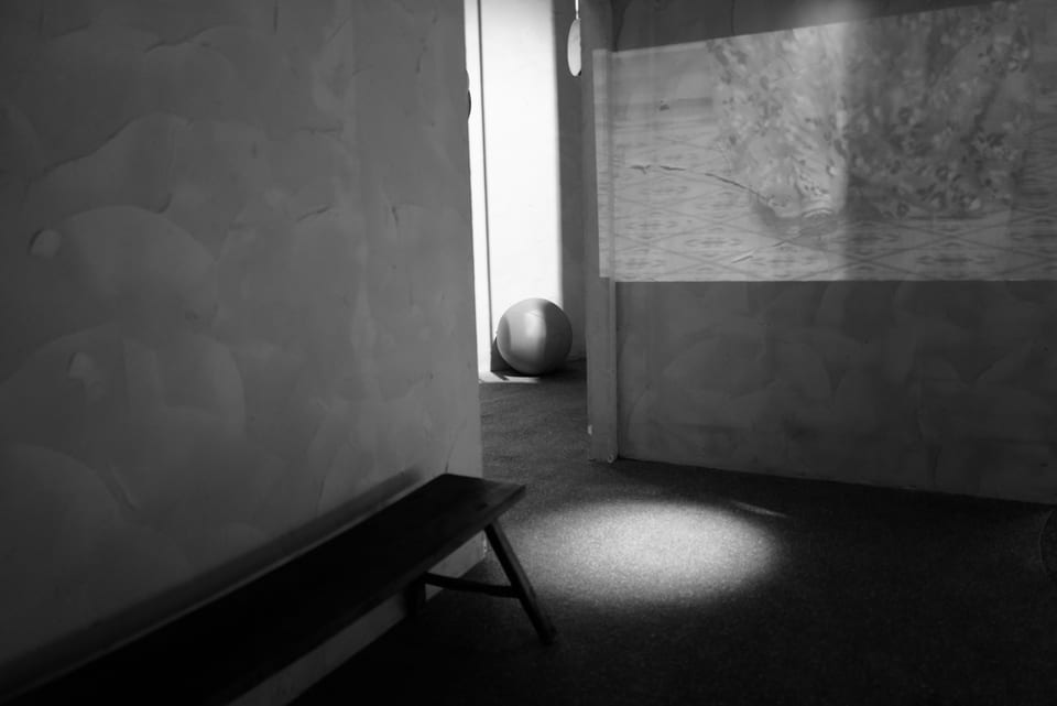 L1102403 1