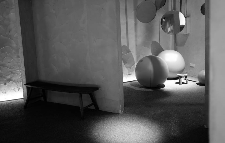 L1102405 1